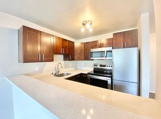 Kenny Apartments, Seattle, WA 98118
