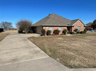 4900 Rancho Verde Pkwy, Crowley, TX 76036