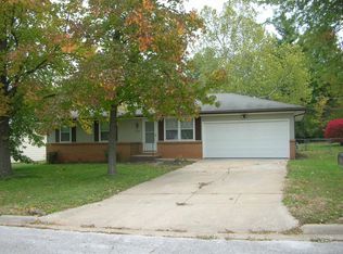 3326 S Danbury Ave, Springfield, MO 65807