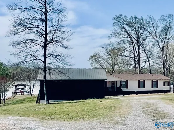 6080 Rosemary Ln, Cedar Bluff, AL 35959