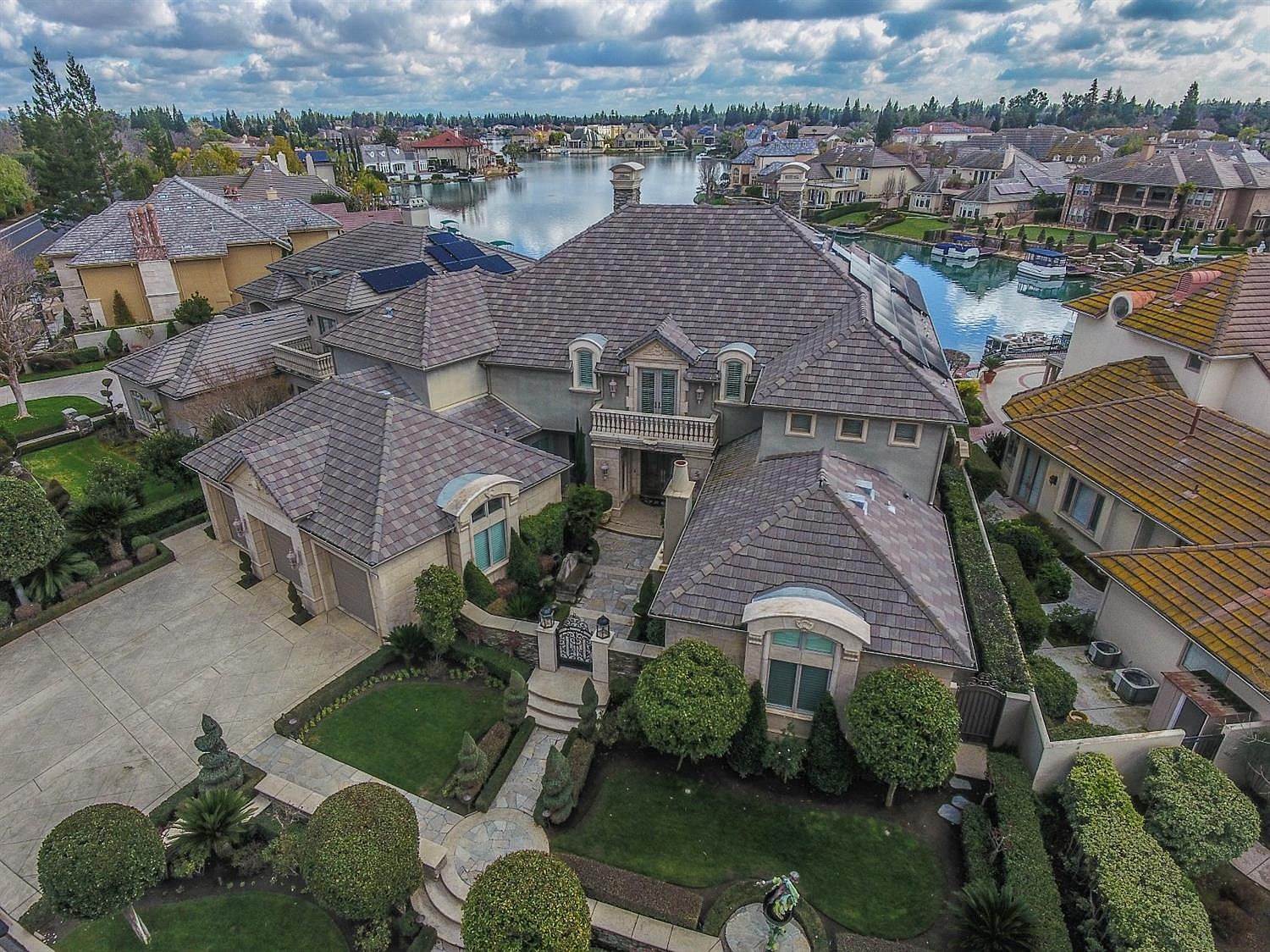 2671 W Lake Van Ness Cir, Fresno, CA 93711 Zillow