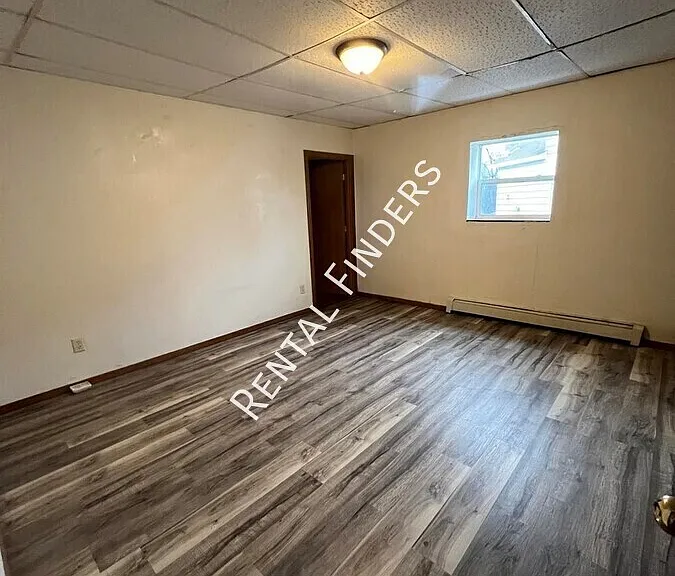 222 E Main St #6 — Photo 3