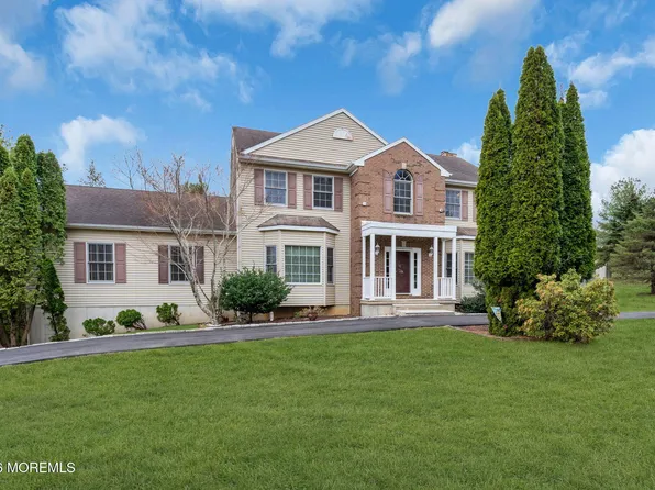 8 Hartnett Way, Millstone, NJ 08510