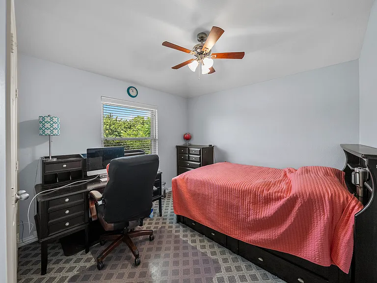 351 Cove Dr — Photo 10