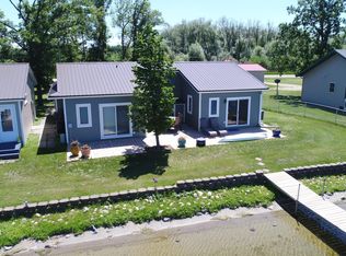 27096 Little Floyd Lake Rd, Detroit Lakes, MN 56501