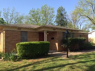 1518 W Park Row Dr, Arlington, TX 76013