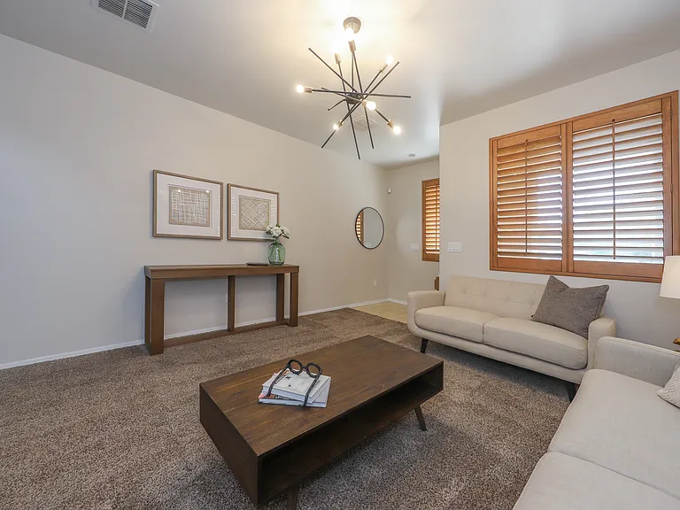 1680 W Homecoming Way — Photo 8