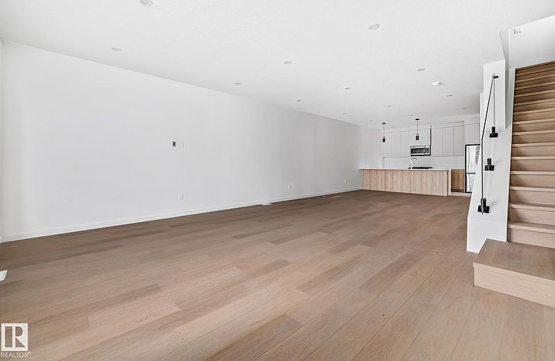 Edmonton Townhouse for rent - 3 Bedrooms — photo 6