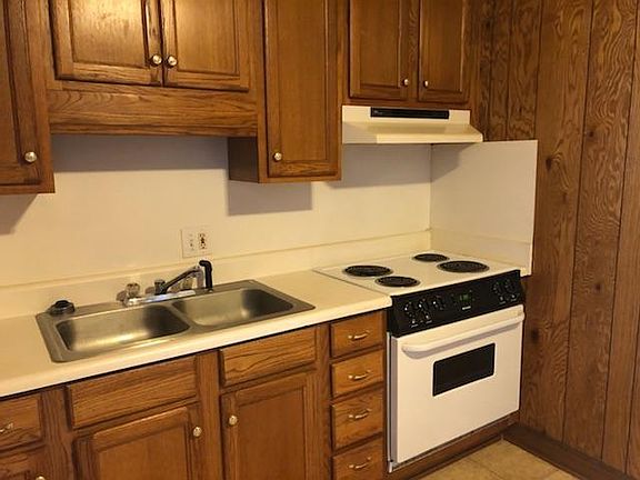 2nd image of 114 Fonville St APT 5