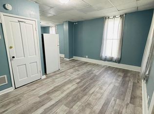 802 Henry St #802, Huntington, IN 46750