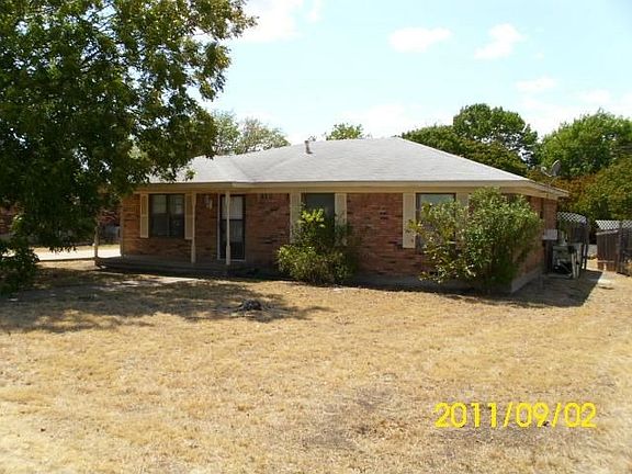 2nd image of 131 Parks Dr