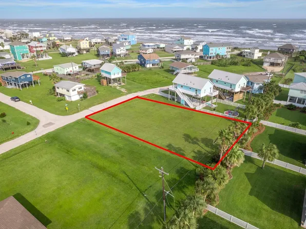 4202 Oleander Dr, Galveston, TX 77554