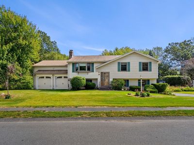 23 Lincolnshire Dr, Haverhill, MA, 01835