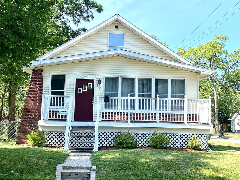 1st image of 1128 W Dale Ave