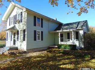 73 Main St, Dresden, NY 14441