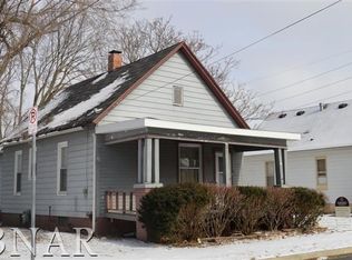 1003 W Macarthur Ave, Bloomington, IL