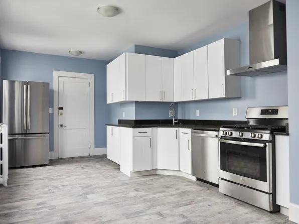 52 Mansfield St, Somerville, MA