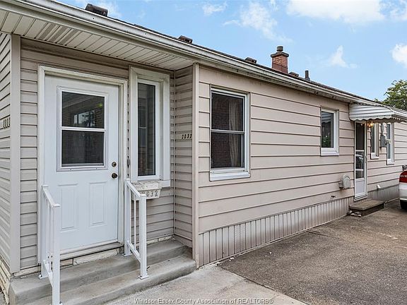 4th image of 2032 Verdun Ave