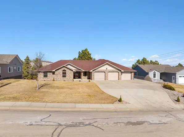 820 Alta Vista Dr, Rapid City, SD 57701