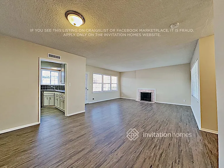 2403 W 129th St — Photo 4