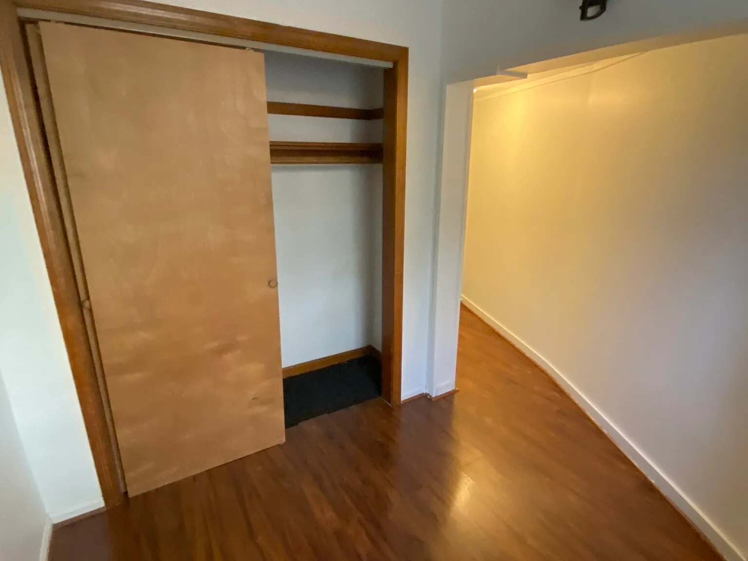 3 bed, 1.0 bath, $5,225 — Photo 2