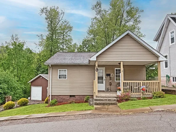 334 South St, Evans City, PA 16033