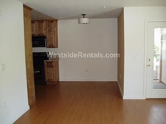 4th image of 2001 W Victory Blvd Unit 101