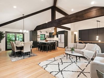 68 Old Farm Rd, Reading, MA, 01867