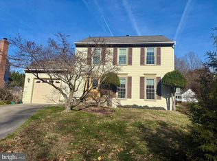 8508 Silverdale Rd, Lorton, VA 22079