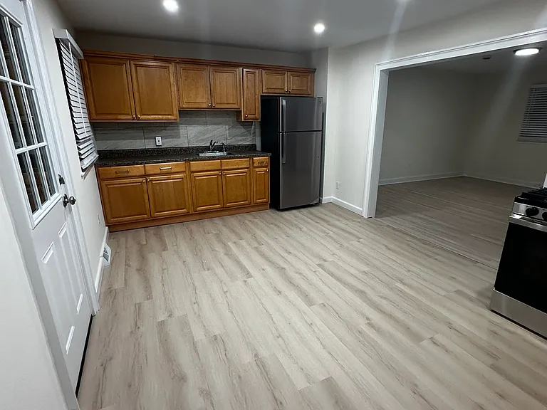 75 Saltonstall Pkwy #3 — Photo 9