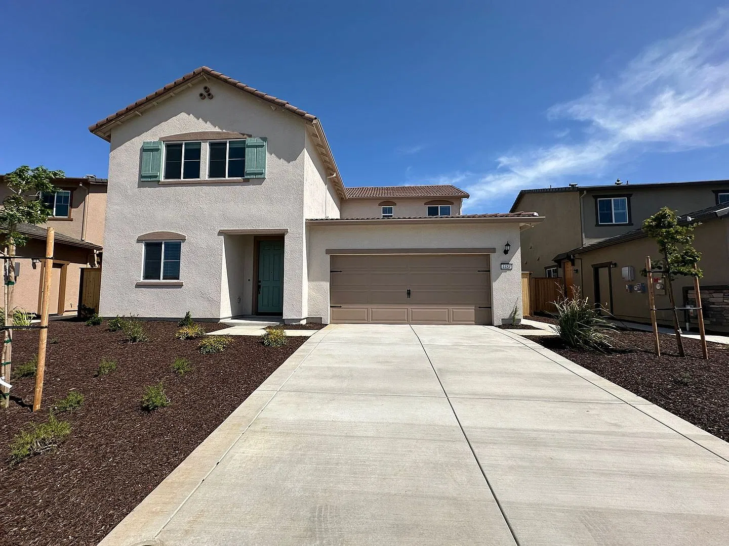 Beautifully maintained 4-bedroom, 3-bath, 2,403 sq ft in Rancho Cordova — Photo 2