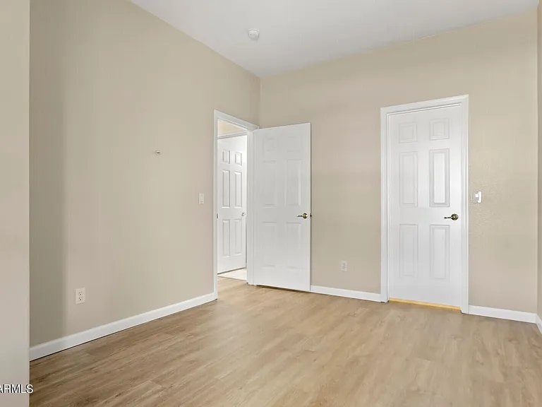 9303 E Whitewing Dr — Photo 26