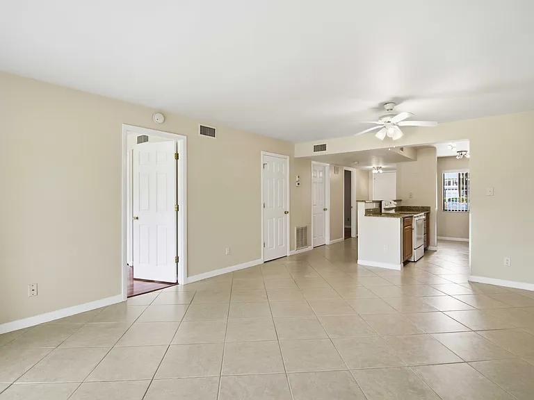 4620 Longwater Chase #4620 — Photo 23