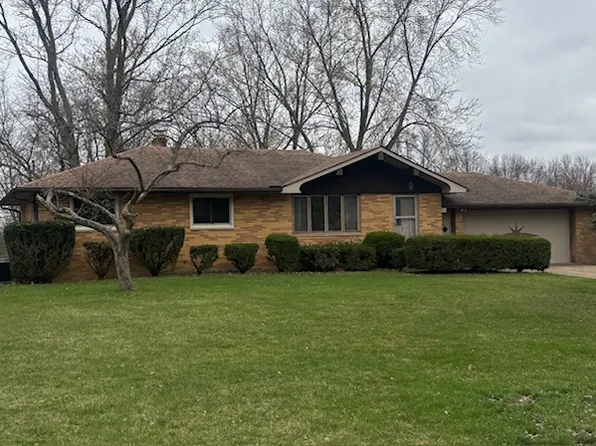 3756 Ruth Dr, Brunswick, OH 44212