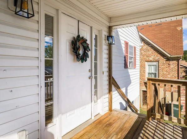 426 Peach St, Staunton, VA 24401