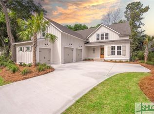 22 Hobcaw Ln, Savannah, GA 31411