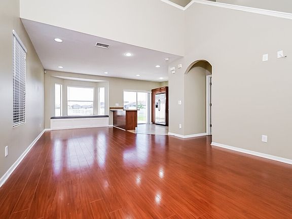 5th image of 8112 Canterbury Lake Blvd