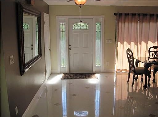 4th image of 8283 NW 36th St