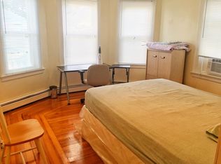 73 Georgia Ave, Providence, RI 02905