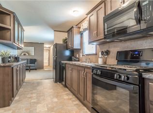 81 Vevay Dr S, Mason, MI 48854