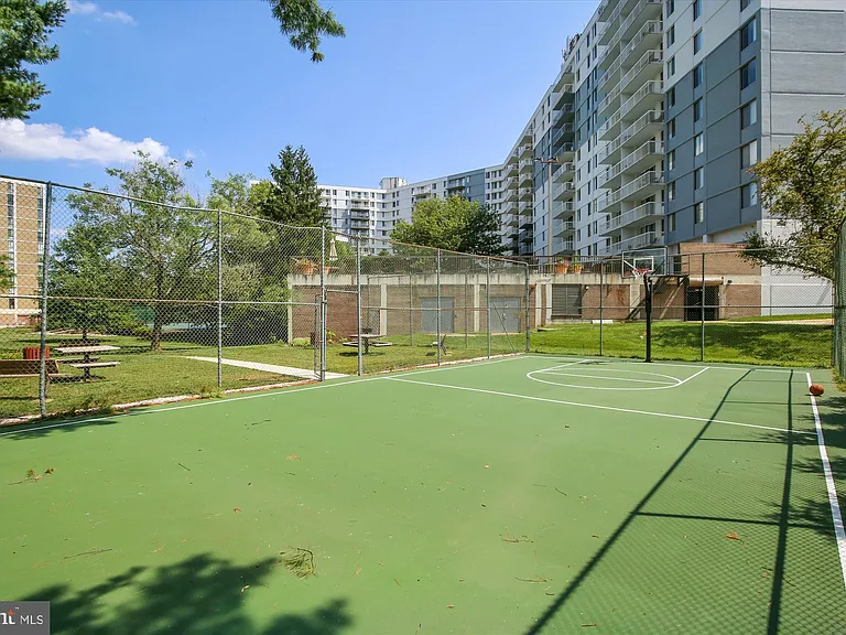 6800 Fleetwood Rd #1004 — Photo 31