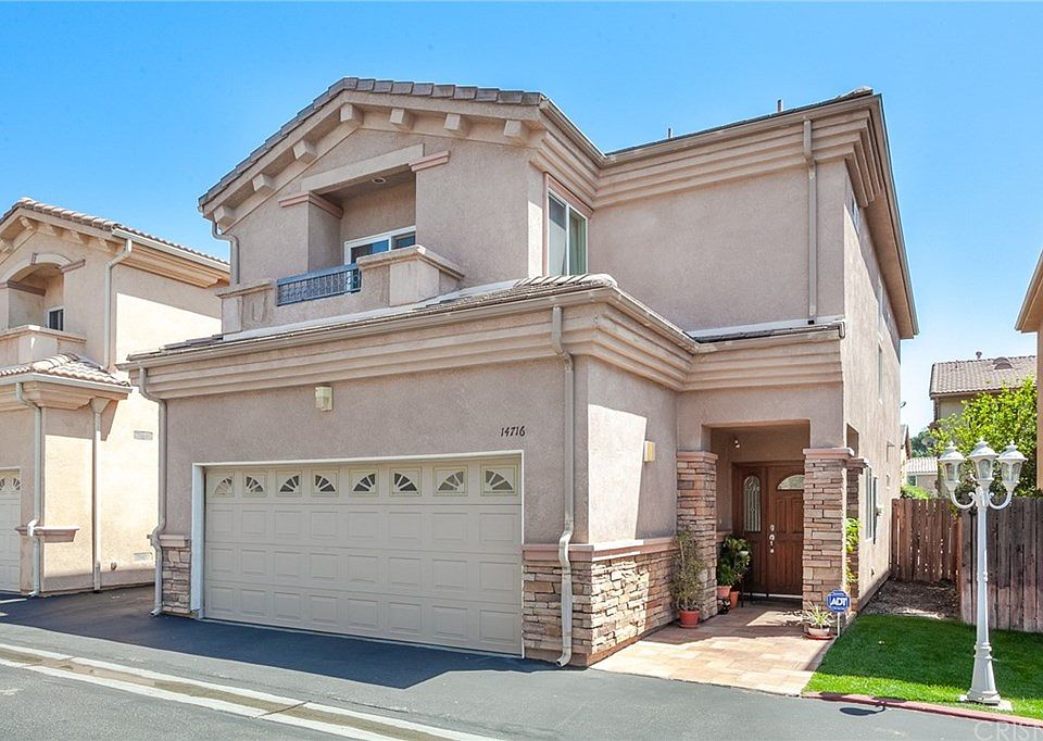 1st image of 14716 Forest Edge Dr