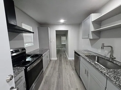 501A Parkdale St Photo 1