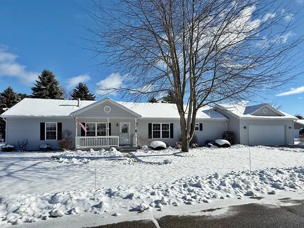 7750 Sunset Shores Dr, Stanwood, MI 49346