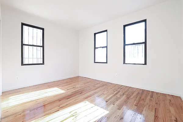 Rented by Brick&Mortar | media 2