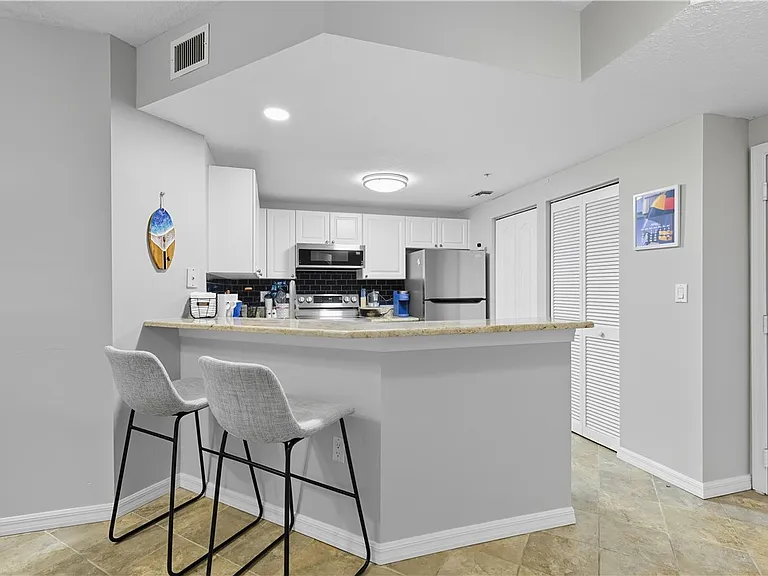 5095 Fairways Cir #I111 — Photo 3