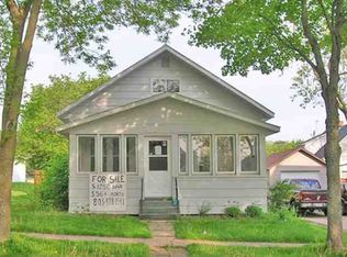 208 N Maple Ave, Marshfield, WI 54449