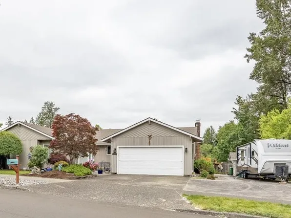 2331 SW 27th Dr, Gresham, OR 97080