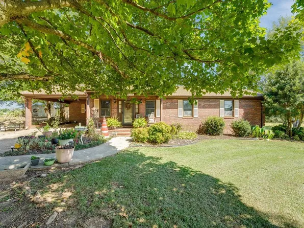 390 Rock Springs Rd, Lavonia, GA 30553