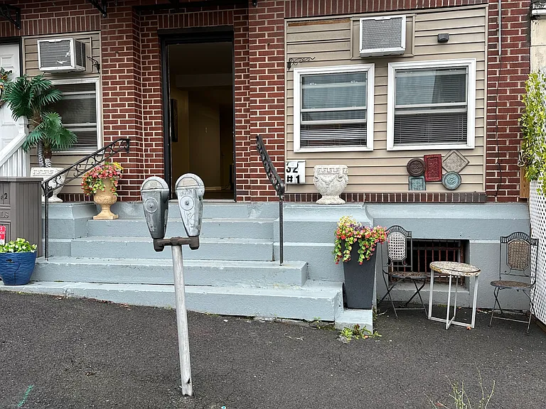 32 N Lehigh Ave #2 — Photo 21